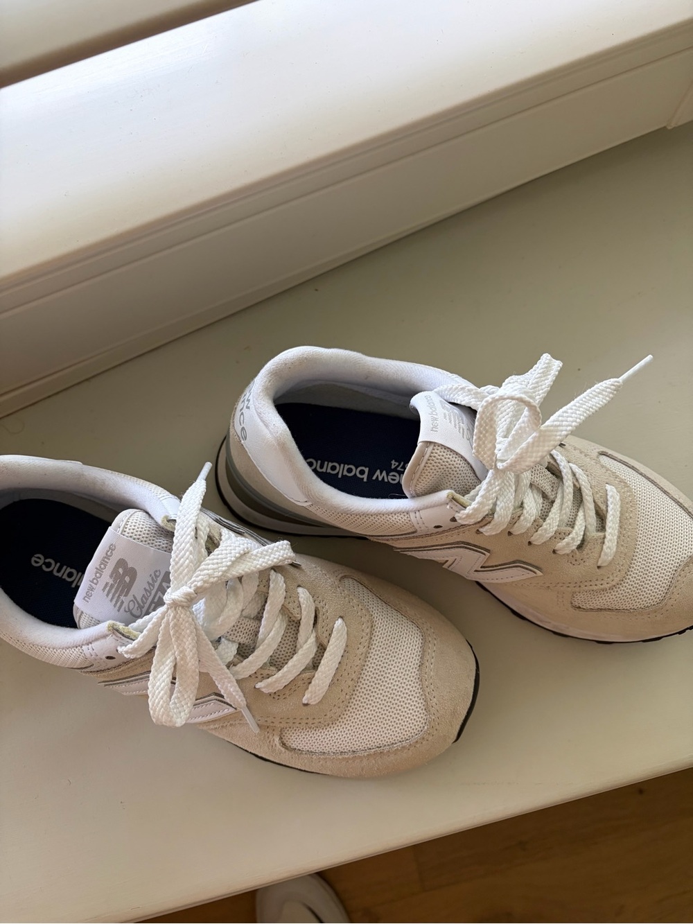 New Balance women 574 White and Cream Athletic Sneakers